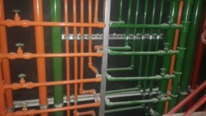 Shaft central de água fria e água quente - JJ Instalações Hidráulicas